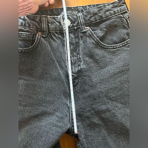 Zara Charcoal Black Wash High Rise Denim Mom Jeans Size 2 - Picture 5 of 8